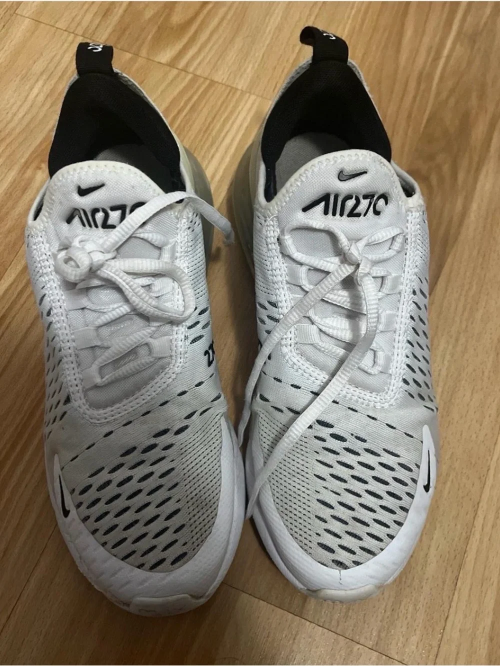 Nike White & Black Athletic Sneakers